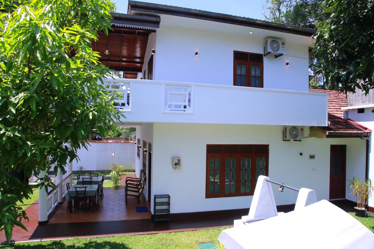 Aken Villa Hikkaduwa Dış mekan fotoğraf